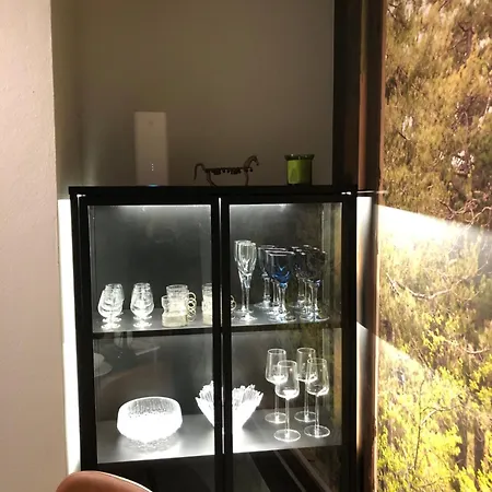 Premium Center 2 Glassed Balcony Free Private Parking *