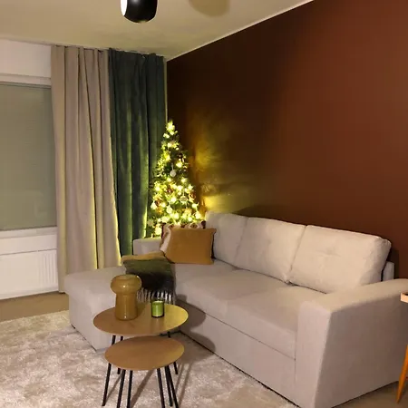 Premium Center 2 Glassed Balcony Free Private Parking