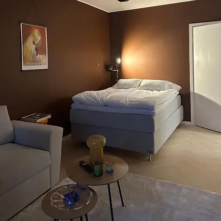 Premium Center 2 Glassed Balcony Free Private Parking Apartment *